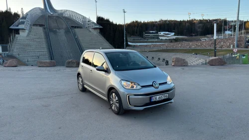 VOLKSWAGEN UP! (K) E-UP! 60KW Facelift m/soltak
