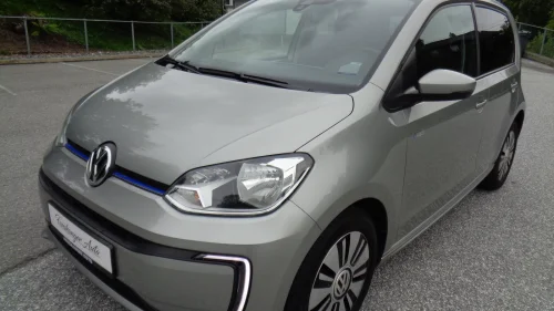 VOLKSWAGEN UP! E-UP! CRUISE DELSKINN BLUETOOTH AUX DAB+ 160 KM LAV KM