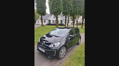 VOLKSWAGEN UP! High