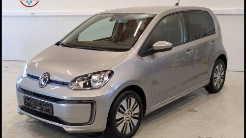 VOLKSWAGEN UP! FACELIFT/P.SENSOR/DAB/BT/APP/LED/CRUISE