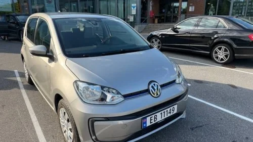 VOLKSWAGEN UP! VOLKSWAGEN UP!