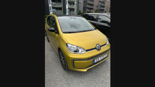 VOLKSWAGEN UP! Range High