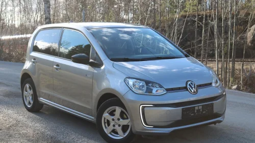VOLKSWAGEN UP! 259KM 82HK HIGHLINE DAB PDC CRUISE R-KAMERA GARANTI+++