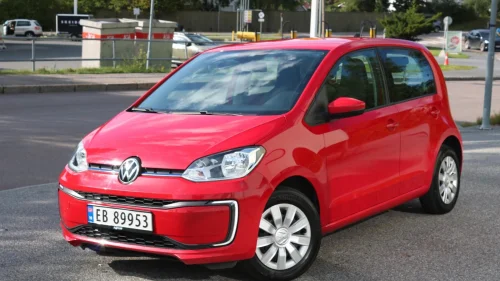 VOLKSWAGEN UP! RANGE 260KM CRUISE R-KAMERA MULTIRATT BLUETOOTH