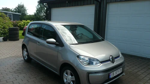 VOLKSWAGEN UP! Range High, kamera, klima, lav km , eu-ok