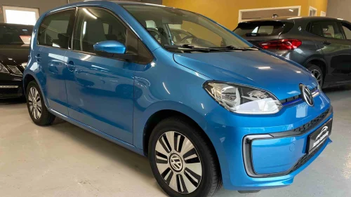 VOLKSWAGEN UP! VW E-UP HighRange 256KM DAB Kamera PDC Cruise LaneAss.