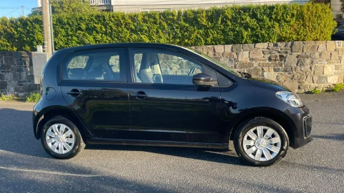 VOLKSWAGEN UP! Range High