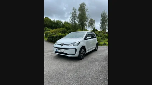 VOLKSWAGEN UP! E UP!  252KM EU 2027 KAMERA  DAB SOMMER+VINTERHJUL