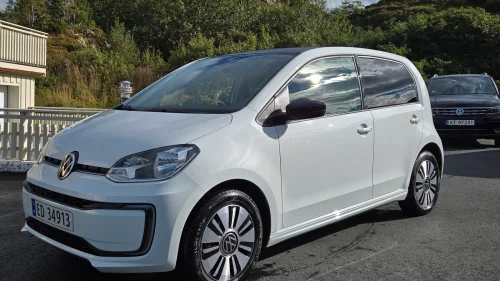 VOLKSWAGEN UP! Range High