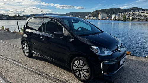 VOLKSWAGEN UP! Range High