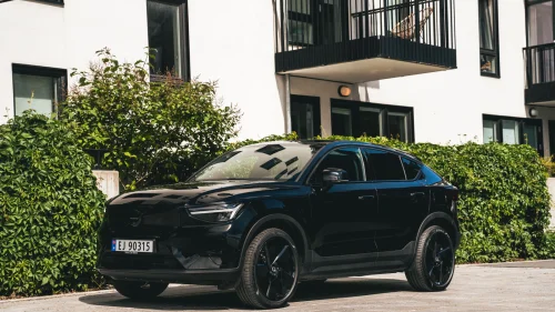 VOLVO EC40 Black Edition | Ultra | Extended Range RWD
