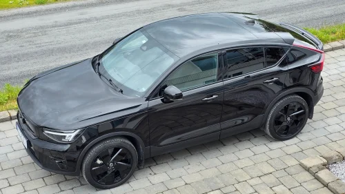 VOLVO EC40 Twin 442hk Performance AWD Plus Black Edition