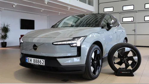VOLVO EX30 Performance Ultra Mist Hengerfeste Serviceavtale