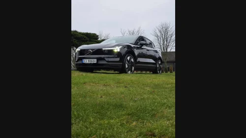 VOLVO EX30 Volvo EX30 Twin Performance Plus