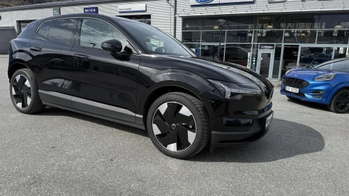 VOLVO EX30 Twin Performance Plus (AWD) ACC, Harman&Kardon, Carplay