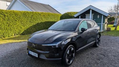 VOLVO EX30 2025 Volvo EX30 Twin Performance Ultra