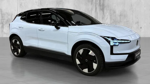 VOLVO EX30 Twin Motor Performance - Plus - Hengerfeste