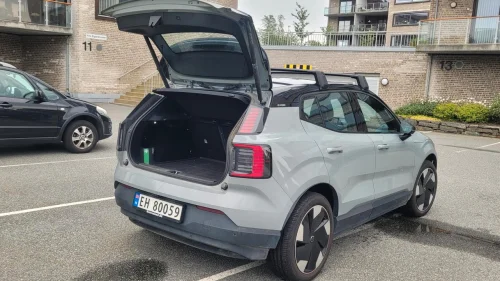 VOLVO EX30 272hk Extended Range RWD Plus