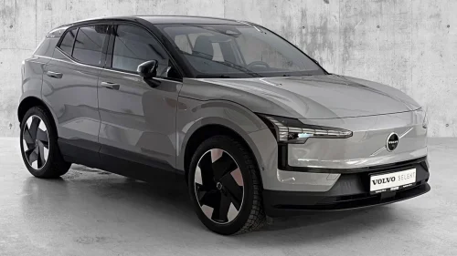 VOLVO EX30 Extended Range Ultra PANO|360|H&K|CARPLAY|ACC++