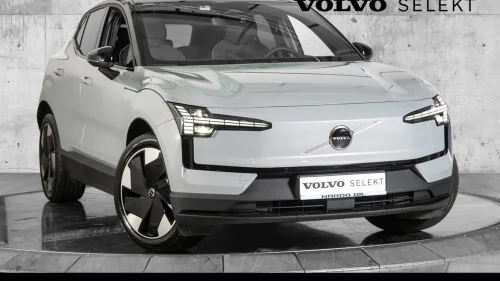 VOLVO EX30 Plus Extended Range