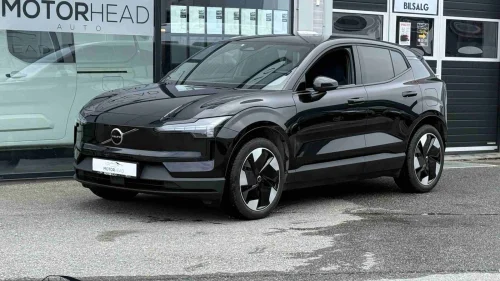 VOLVO EX30 Extended Range Plus, ACC, Navi, Krok, Harman Kardon