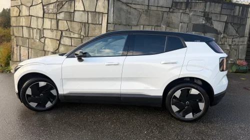 VOLVO EX30 272hk Extended Range RWD Ultra
