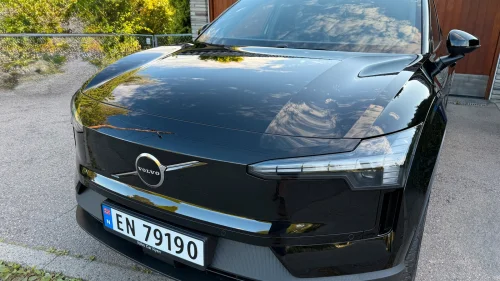 VOLVO EX30 272hk Extended Range RWD Ultra