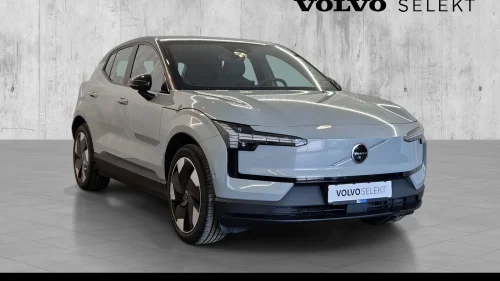 VOLVO EX30 272hk Extended Range RWD Ultra hengerfeste, lasteholder