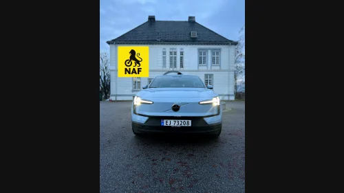 VOLVO EX30 272hk RWD Plus