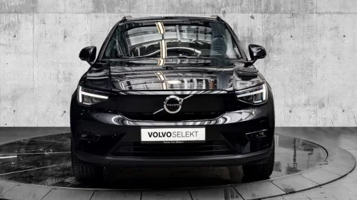 VOLVO EX40 Twin Motor Performance Plus Hengerfeste
