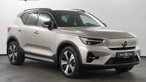 VOLVO XC40 408 hk AWD Ultimate, Panorama, Hengerfeste ++