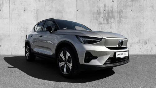 VOLVO XC40 Twin Plus / Varmer / App / Google / Carplay / 19''