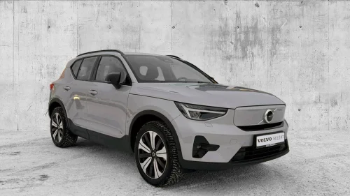 VOLVO XC40 Twin Plus / Varmer / H.feste / App / Google