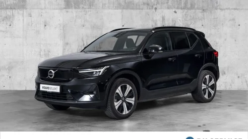 VOLVO XC40 AWD / Hengerfeste / Google / ACC / Kamera
