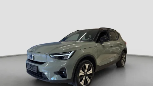 VOLVO XC40 4WD ACC/R.Kamera/Rattvarme/H.Feste/NAVI/Carplay++