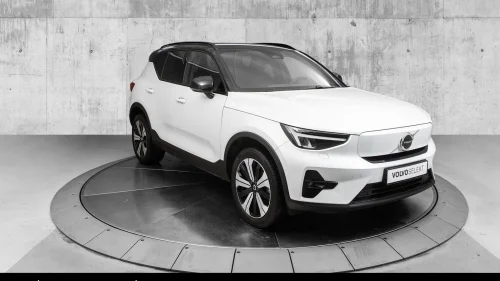 VOLVO XC40 Plus Hengerfeste/Ryggekamera/Elstol/Google