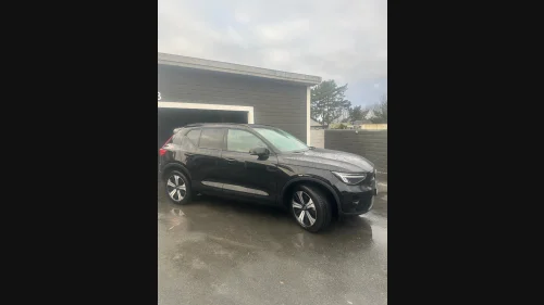 VOLVO XC40 FWD Plus