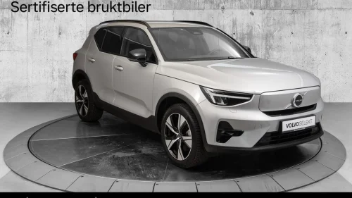 VOLVO XC40 FWD Plus ACC/VOC/R.KAM/KROK