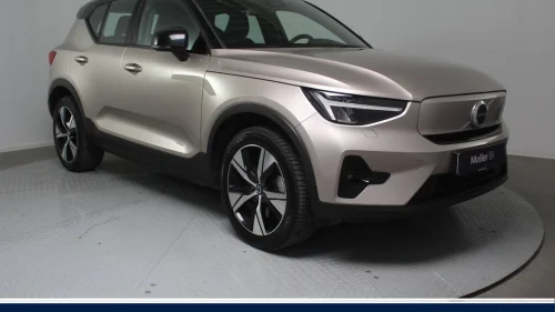 VOLVO XC40 Recharge 231hk FWD Plus|R.kam|Hengerfeste|Navi