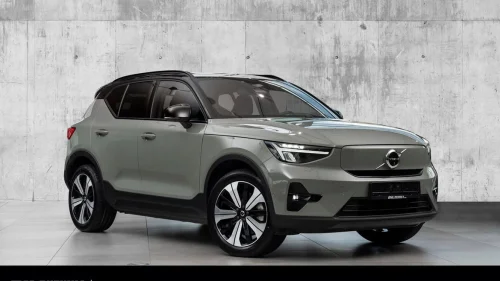 VOLVO XC40 Single Motor Ultimate, 360kam, H&K, Pano, LED+++