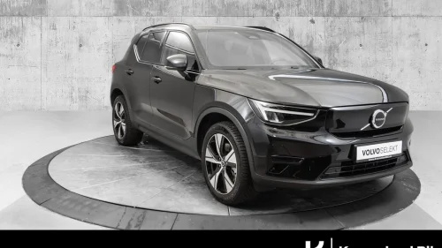 VOLVO XC40 Core RWD med Hengerfeste