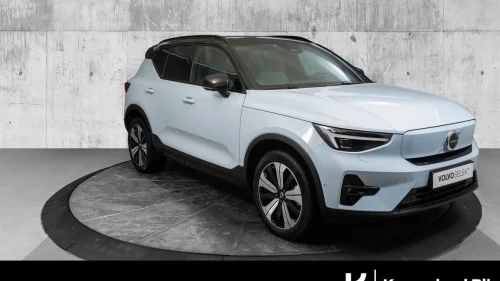 VOLVO XC40 Twin Ultimate Hengerfeste/360/Elstol/Panorama/H&K