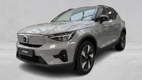 VOLVO XC40 | AWD | Plus Edition |