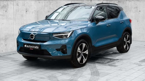 VOLVO XC40 Twin Motor|Plus||Navi|Kamera|Carplay