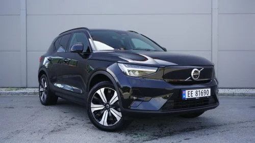 VOLVO XC40 AWD Ultimate 408hk, ACC, H&K, 360, Pano, VOC, Krok ++