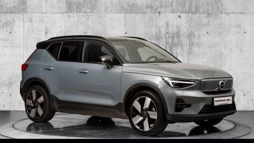 VOLVO XC40 UTLTIMATE/KROK/PIXEL/KAMERA360°/OPPVARM.RATT/SOLTAK ++