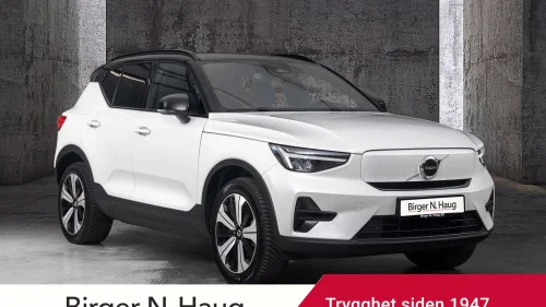 VOLVO XC40 408 hk AWD Core Sjekk km stand!