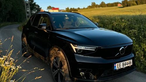 VOLVO XC40 Recharge Twin Ultimate/pixel