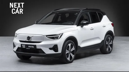 VOLVO XC40 Twin Ultimate AWD H&K KROK PANORAMA ++