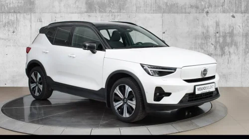 VOLVO XC40 ULTIMATE/408HK/KROK/LED/ACC++